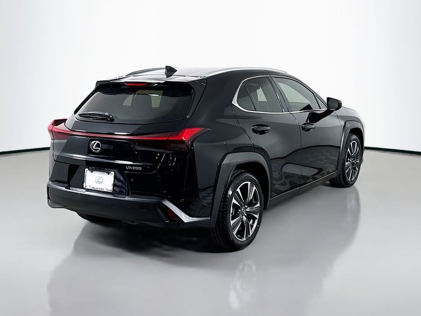 2020 Lexus UX - Image 2