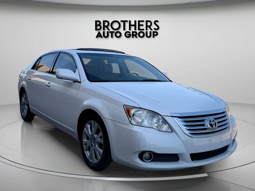 2008 Toyota Avalon - Image 3