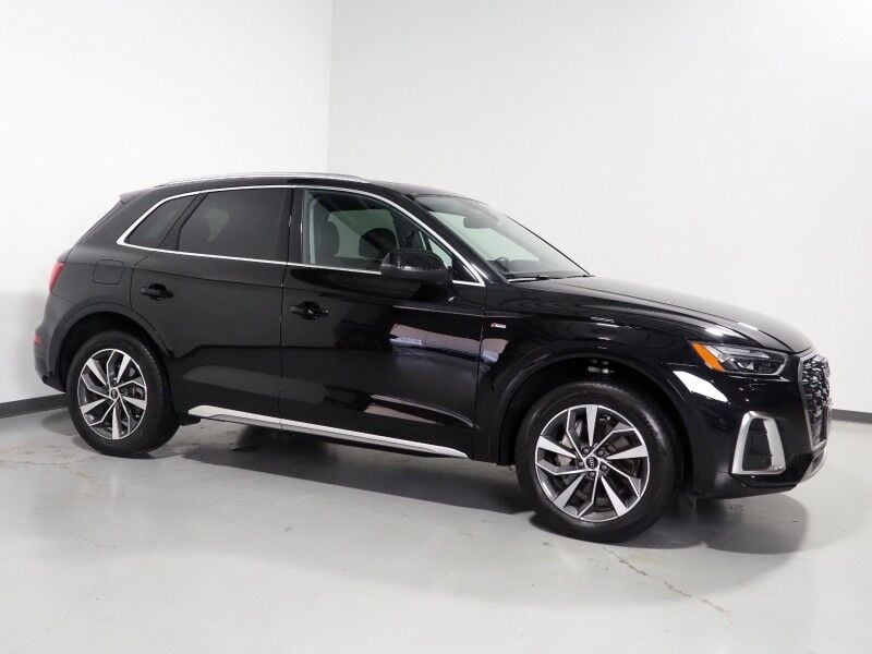 2023 Audi Q5 S line Premium Plus 45 TFSI Quattro - Image 1