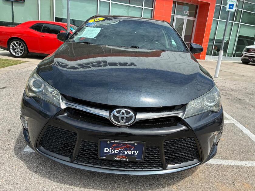2016 Toyota Camry - Image 3