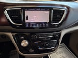 2020 Chrysler Pacifica - Preview 16