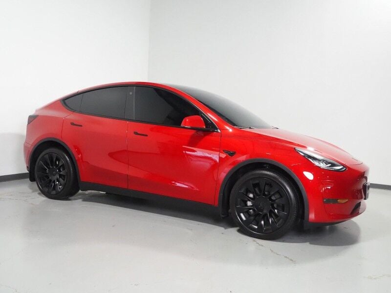 2023 Tesla Model Y - Image 1