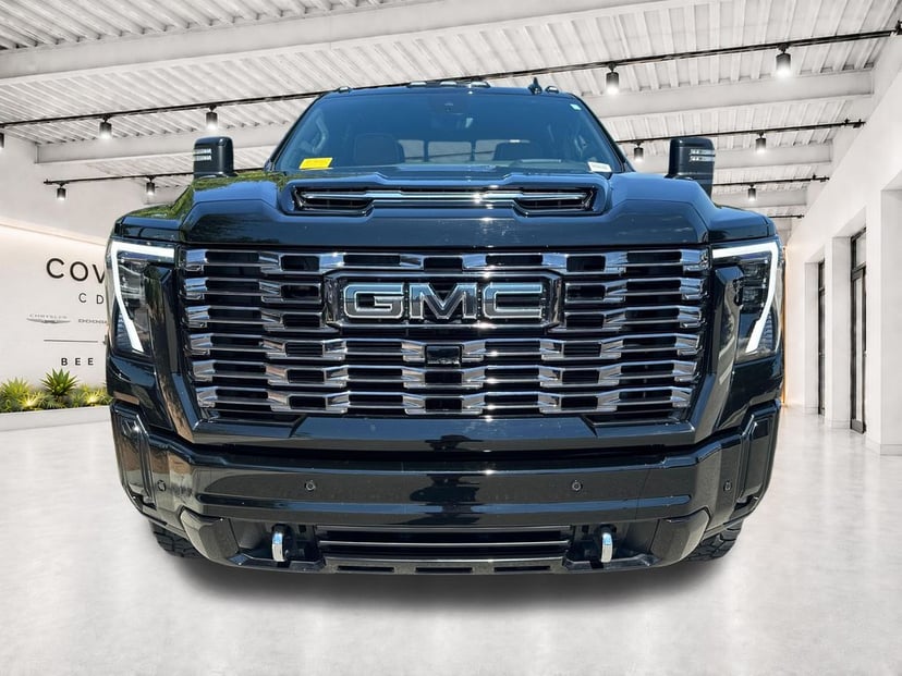 2026 GMC Sierra 2500HD Denali Ultimate - Image 3