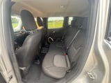 2016 Jeep Renegade - Preview 15