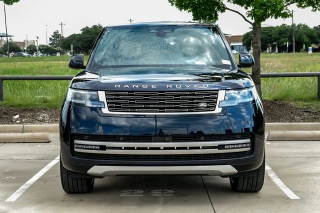 2026 Land Rover Range Rover - Image 3