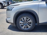 2025 Nissan Pathfinder - Preview 9