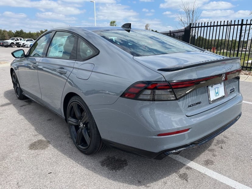 2026 Honda Accord - Image 2