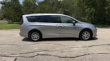 2021 Chrysler Voyager - Preview 6