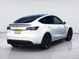 2022 Tesla Model Y - Preview 6