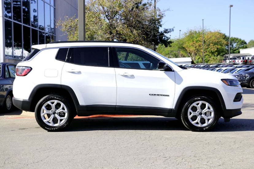 2026 Jeep Compass - Image 1