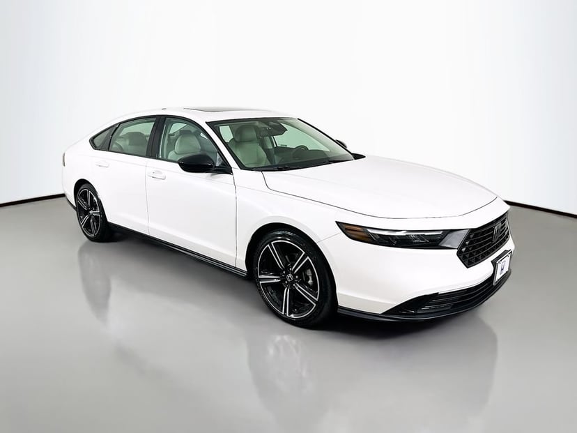 2026 Honda Accord - Image 2
