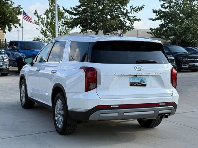 2025 Hyundai Palisade - Image 2