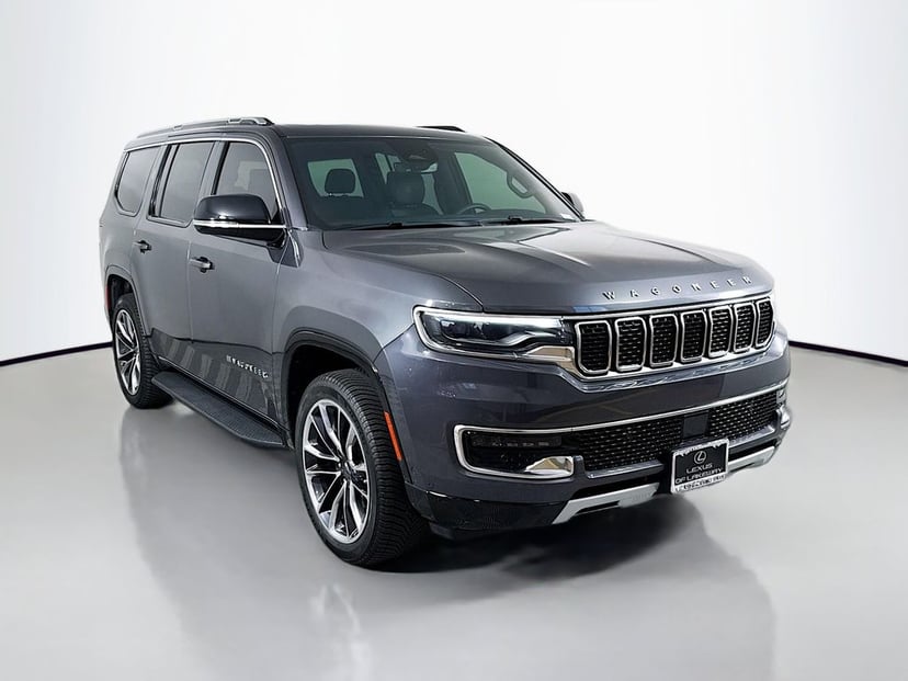 2023 Jeep Wagoneer - Image 3