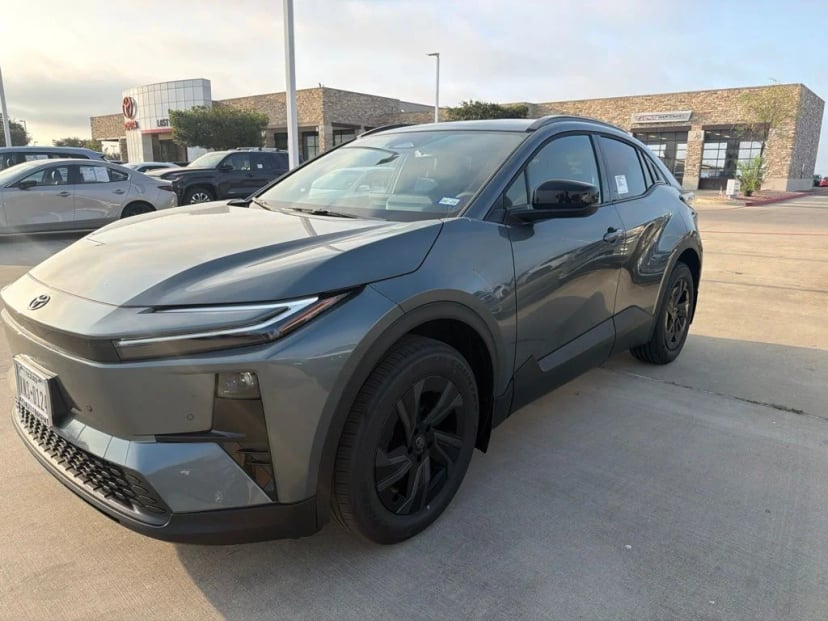 2026 Toyota C-HR - Image 1