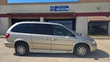 2005 Chrysler Town And Country - Preview 8