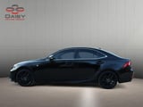 2016 Lexus IS - Preview 8