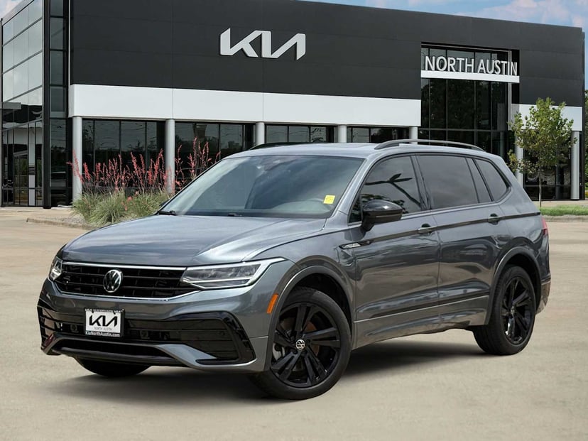 2024 Volkswagen Tiguan - Image 1