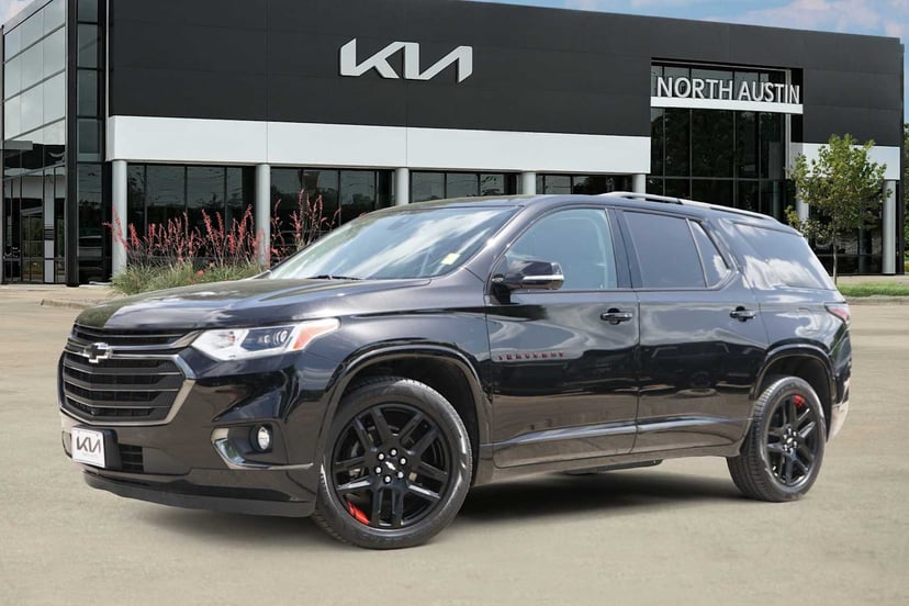 2020 Chevrolet Traverse - Image 1
