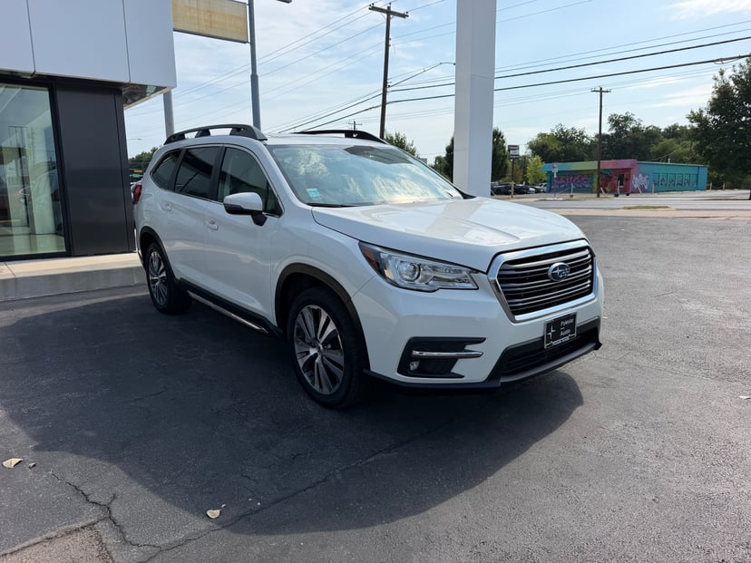 2022 Subaru Ascent - Image 1