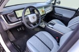 2024 Rivian R1S - Preview 13