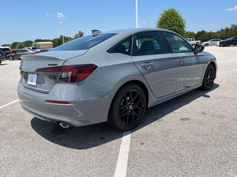 2026 Honda Civic - Image 3