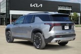 2025 Chevrolet Traverse - Preview 5