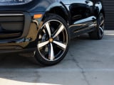 2026 Porsche Macan - Preview 12