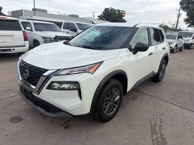 2023 Nissan Rogue - Image 1