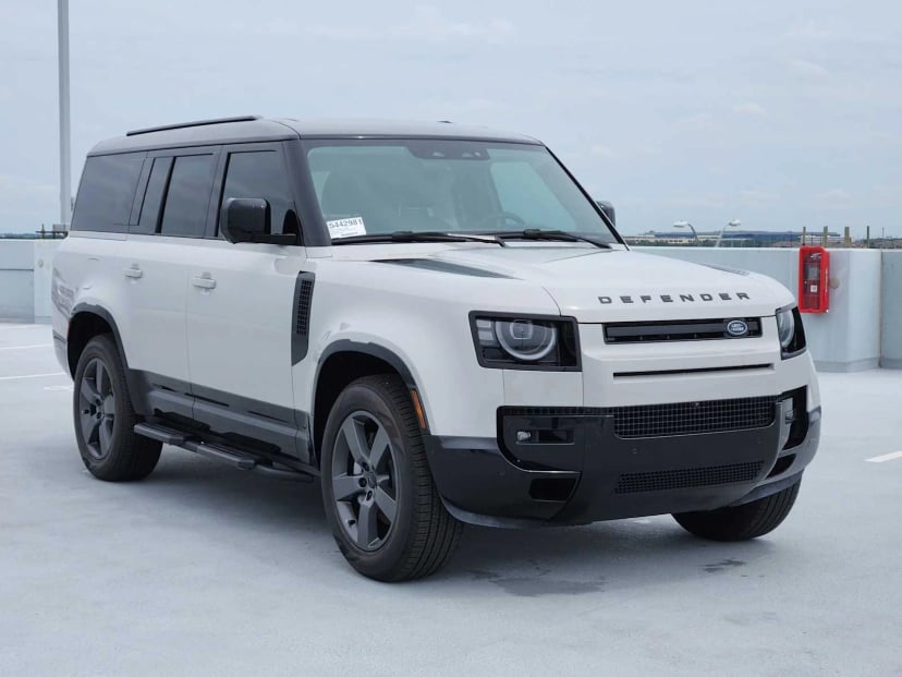 2026 Land Rover Defender - Image 3