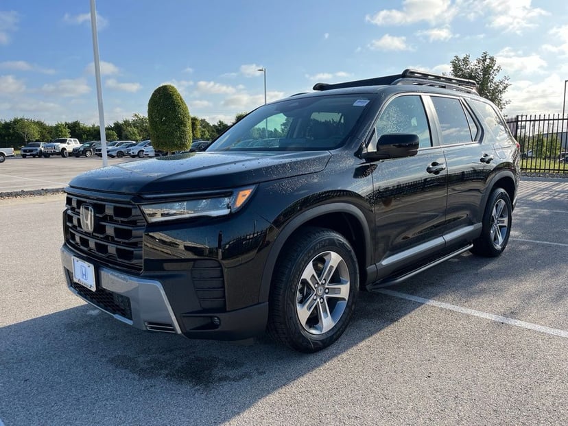 2026 Honda Pilot - Image 1
