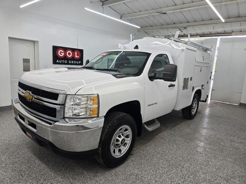 2014 Chevrolet Silverado 3500HD Work Truck Long Box - Image 2