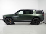 2024 Rivian R1S - Preview 9