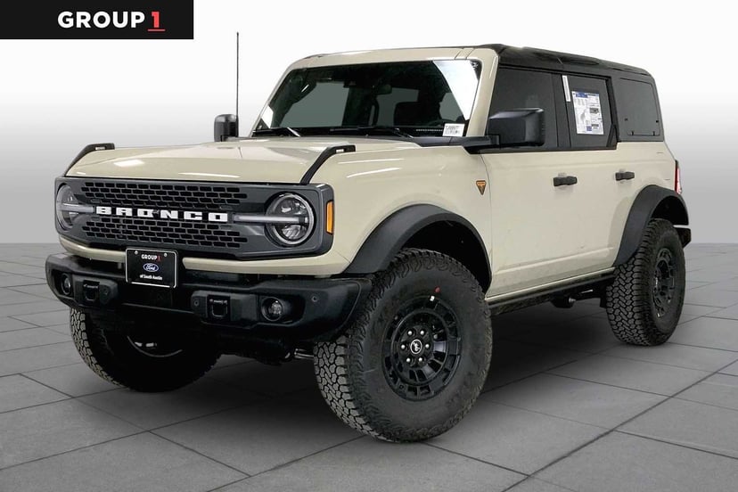 2026 Ford Bronco - Image 1