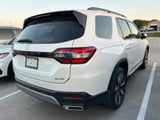 2023 Honda Pilot - Preview 3