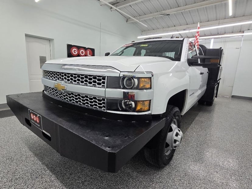 2019 Chevrolet Silverado 3500HD Work Truck - Image 2