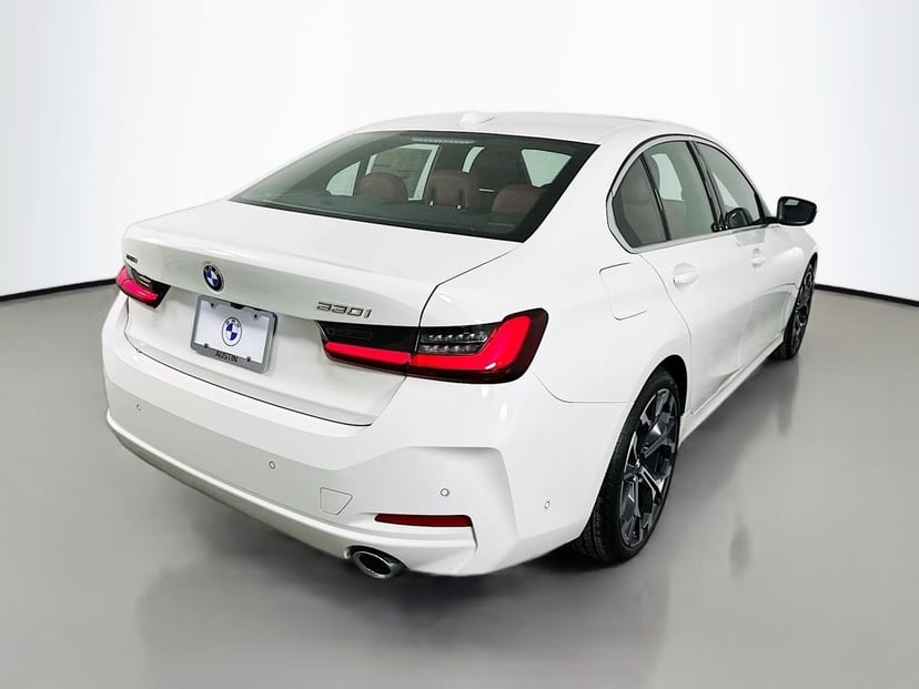 2026 BMW 3 Series - Image 2
