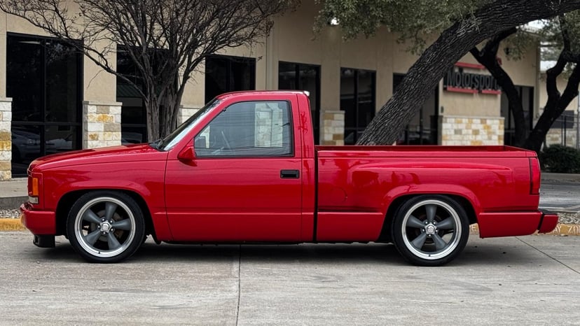 1993 Chevrolet C/K1500 - Image 3