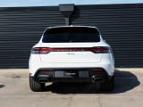 2026 Porsche Macan - Preview 6