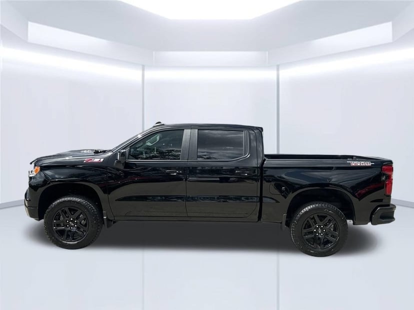 2026 Chevrolet Silverado 1500 - Image 1