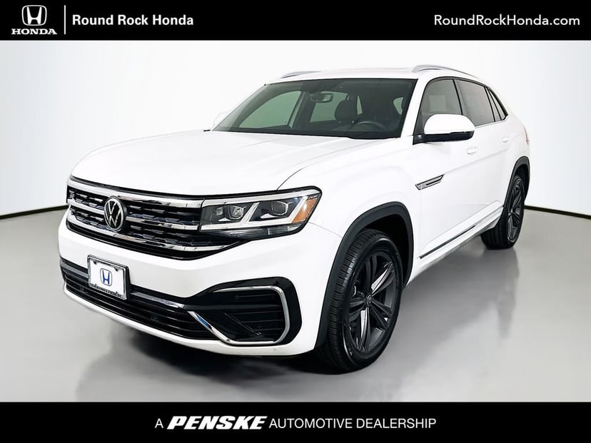 2021 Volkswagen Atlas Cross Sport - Image 2