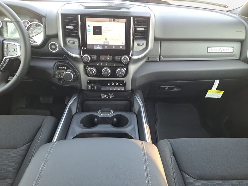 2026 Ram 1500 - Image 2