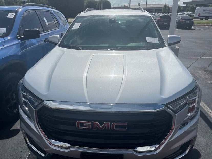 2022 GMC Terrain - Image 1