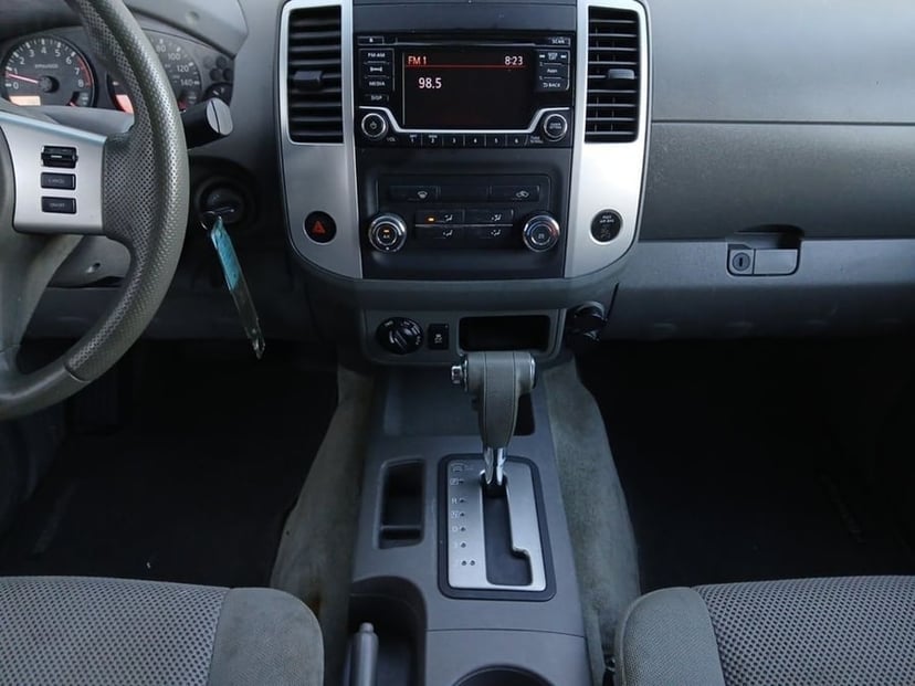 2016 Nissan Frontier - Image 3