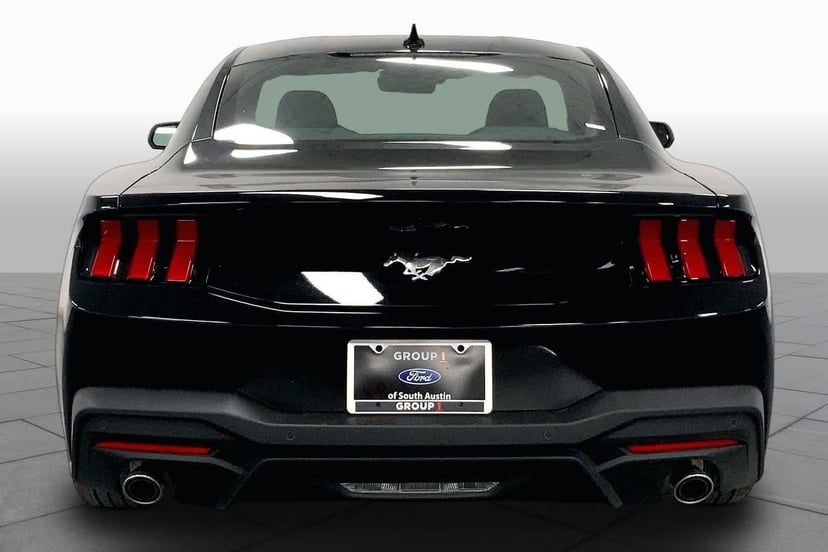 2026 Ford Mustang - Image 3