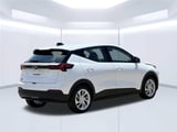 2027 Chevrolet Bolt - Preview 6