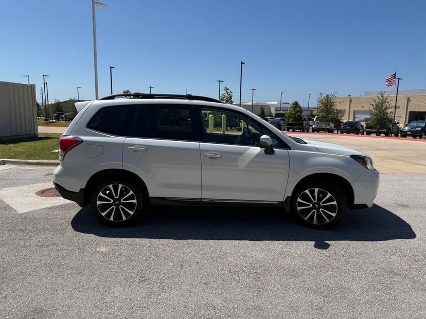 2018 Subaru Forester - Image 2