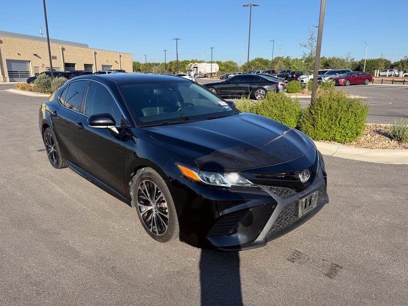 2019 Toyota Camry - Image 1