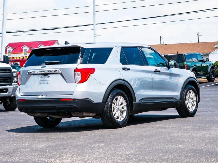 2021 Ford Explorer - Image 3