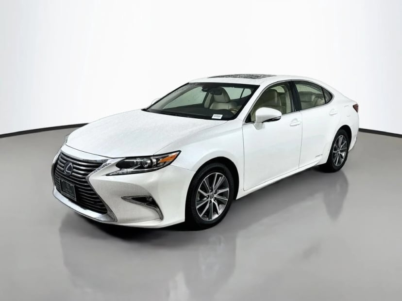 2017 Lexus ES - Image 1