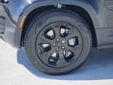 2026 Land Rover Defender - Preview 10